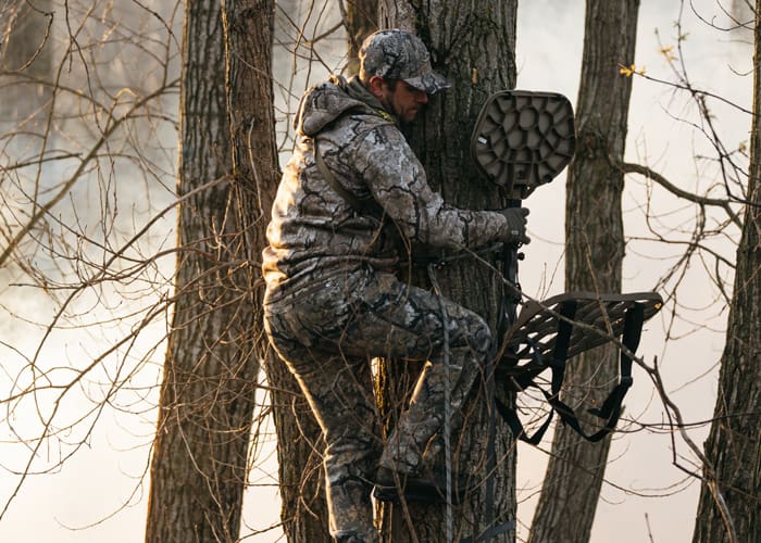Vergence Jacket field photo climbing into a tree stand